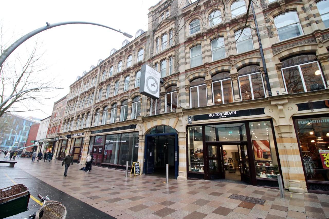 No 2 Under The Clock By Ssw - 2Br, Right In The City Centre, Sleeps 6 Cardiff Exteriör bild